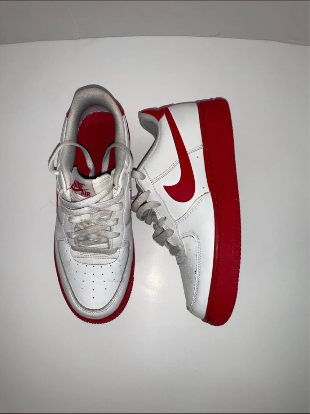 GS) Nike Air Force 1 'White Red Sole